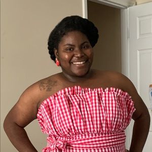 Meet your Posher, Kaya